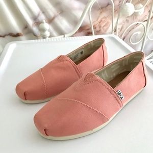 NEW TOMS Classic Canyon Clay Canvas Pink Size 8